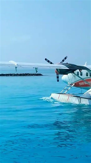 incredible traveling to Maldives 🇲🇻
