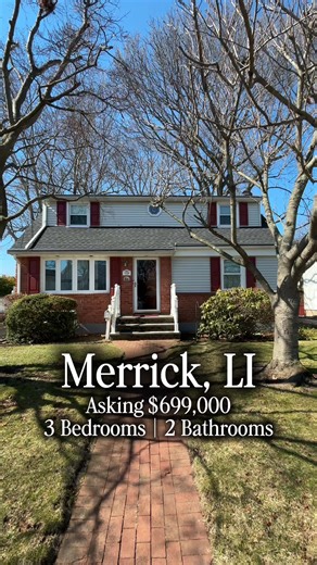 Darling Cape in Merrick, LI! DM me for the full listing! Looking to Buy/Sell on Long Island? Shoot me a DM! LA Marianna Skelton Keller Williams Realty Elite 1 (516) 526-9520 Christopher Schneider Licensed Real Estate Salesperson Keller Williams Realty Elite 516-815-9654 #fyp #viralvideo #realestateforsale #longisland #realtor