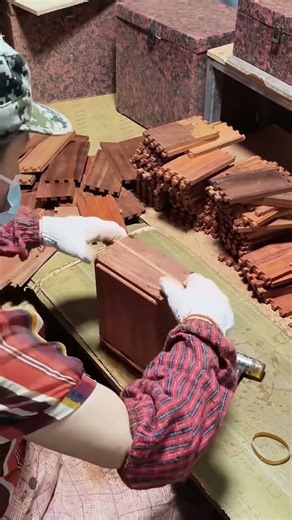 Mortise and tenon #box #woodworking #pine #walnut