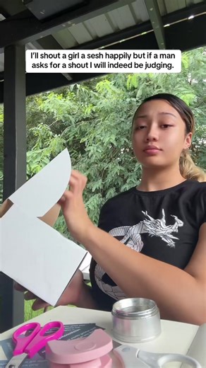 Because like you suppose to shout me tf