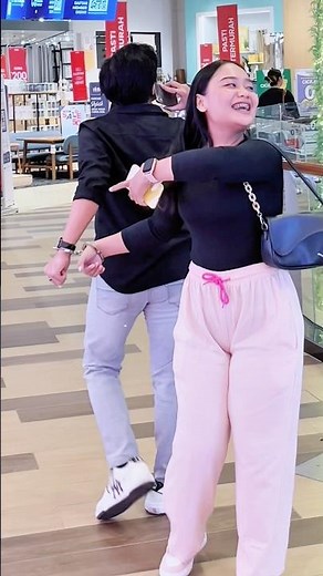 Handcuff prank funny #viral #funny #kontenprank #prank #comedy #lucu #ngakak