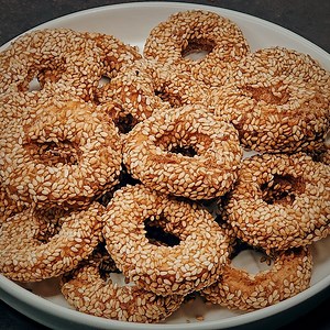 Crispy & Crunchy Sesame Dounuts Snacks Recipe | Corner Cooks