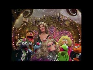 The Muppet Show - 412: Phyllis George - “There’s No Business Like Show Business” (1979)