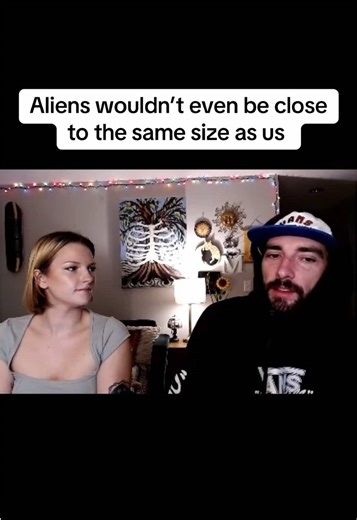 knightfallandmolly (@knightfallandmolly)’s video of aliens