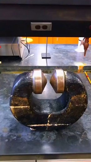 11K views · 407 reactions | ⏩ Magnet Science 鱗 . . . . #science #physics #chemistry #experiment #magnet #space #viral | Science_cosmo | Facebook
