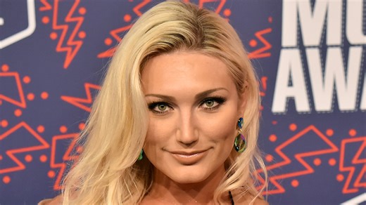 Brooke Hogan Getting Back Into Music Industry After Dad Hulk's Death