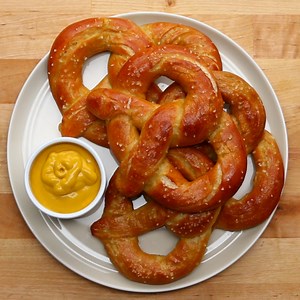Homemade Soft Pretzels Recipe by Tasty