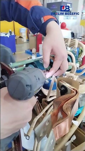 Installing the pad mounted transformer tap changer