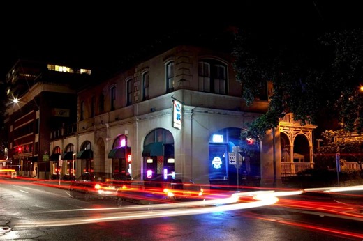 This Cash-Only Dive Bar In Savannah Was Once A Favorite Of Jimmy Carter