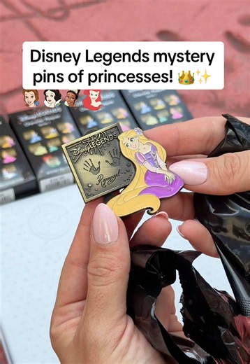 Disney Legends Princess Mystery Pins Unboxing at DHS