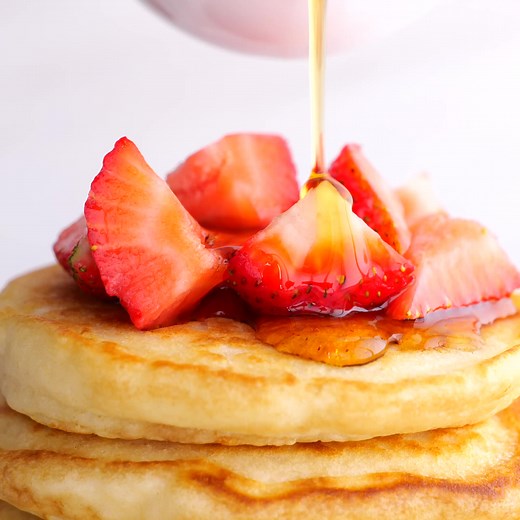 13K views · 31 reactions | VEGAN PANCAKE RECIPE: https://jessicainthekitchen.com/vegan-pancakes-light-fluffy-simple/ These Homemade Vegan Pancakes are light, so fluffy, and made with very simple pantry ingredients! They’re bound to become one of your favorite easy breakfasts, and are great for meal prep, too. | Jessica in the Kitchen | Facebook