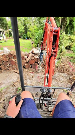 Big job ticked off 👊 120m of Colorbond fencing and 25m of 4-tier concrete retaining wall done. Still some grading and fill to go, but she’s already looking mint!#JCFencing #fyu #fyp #tradie
