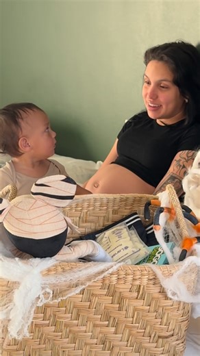 Laro Benz on Instagram: "When I tell y’all I was out all day 🥴😂😭"