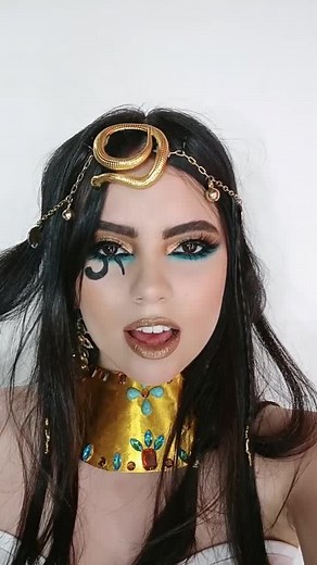 Natalia Dos Santos on TikTok