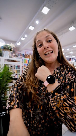 10K views · 20 reactions | hoy en ¿cómo lo uso? relojes inteligentes  disponibles para iOs/Android  podes vincularlo al celular y ver tus mensajes, llamadas, agendar fechas, alarmas y muchas cosas más ! este modelito y muchos más, disponibles en ambos locales✨ mitre 485/local luján av san martín 198/rodríguez ENVÍOS A TODOOO EL PAÍS #reloj #relojinteligente #smartwatch #novedades #regaleria #bazar #queteregalo  | Que te regalo? | Facebook
