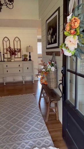 Fall Home Tour #fallhometour #cozyathome #cozyfalldecor