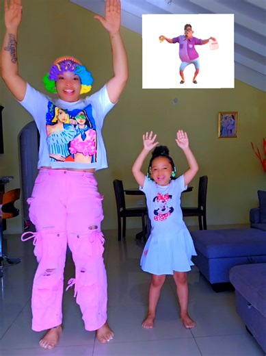 me and my mini angle this💕🔥💯 #mommyandmedance #1millionlikes #fyp #trendingvideo #1millionviews