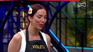155K views · 3.8K reactions | Violeta celebró el cumpleaños de #MasterChefCelebrityColombia en el reto de eliminación con un atractivo pie de limón, el cual fue elogiado por los chefs, pues se notó el esfuerzo con el que trabajó en el poco tiempo que tenía para solucionar la prueba. | MasterChef Colombia | Facebook