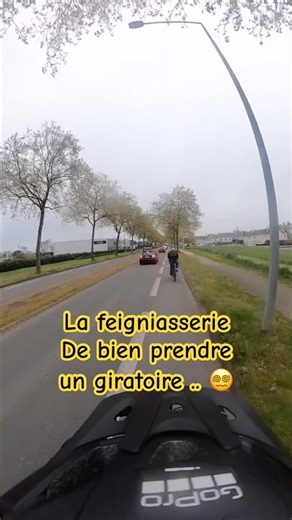 Mais quel bande de feignants 👌🏽🤣 #respect #velocity #codedelaroute