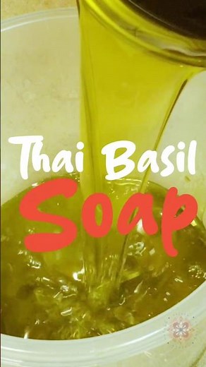 Making Cold Process Soap with Thai Basil & Aloe Vera Powder. Botanical Beauty. Natural Colorants