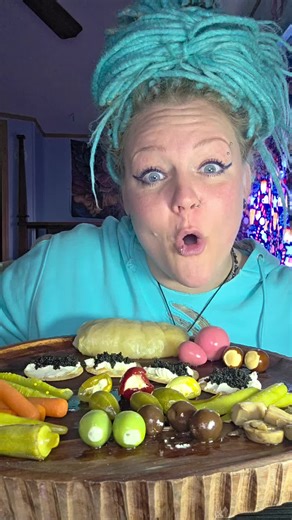 Assemble A Snack Plate With Me #snackplate #mukbang #eatingsounds #eatingasmr #girldinner