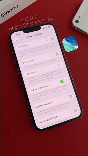 iPhone Screen Flash Fix 🤯 (iOS 26.4 Hidden Setting)