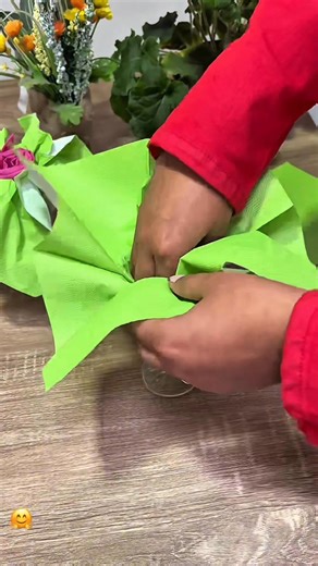 13K views · 72 reactions | Una linda decoración para tu mesa #tips #decoracion #mesa #Home #hacks #ideascreativas #amadecasa | Sabías Qué | Facebook