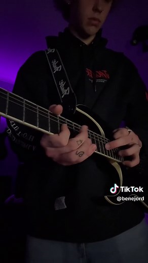 Best Deftones Song: Exploring 'Entombed' Meaning and Lyrics