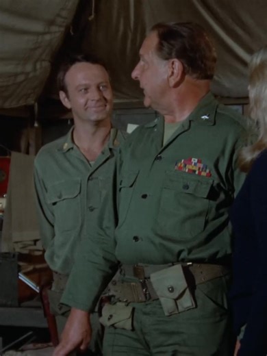 3.7K views · 160 reactions | Best scene from M*A*S*H 4077 - Comedy of War 70-80s #MASH #mash4077 #4077 #War #WWI #oldwar #Comedy | Join us: https://www.facebook.com/groups/772465791028529 . | MASH Full Episodes | Facebook