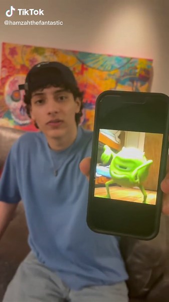 Surreal Airdrop Surprise from Hamzah Mankowski