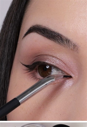 Bold Wing and Soft Eyeshadow Makeup Tutorial