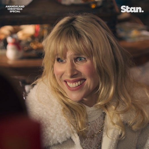 Jennifer Saunders joins the cast for the Amandaland Christmas Special! 🫣 🎄 Streaming now, only on Stan. #Amandaland | Stan.