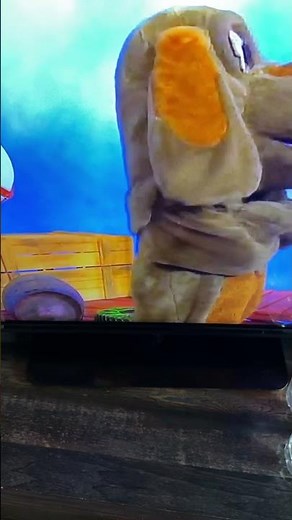 The Wiggles Captain Feathersword Crying
