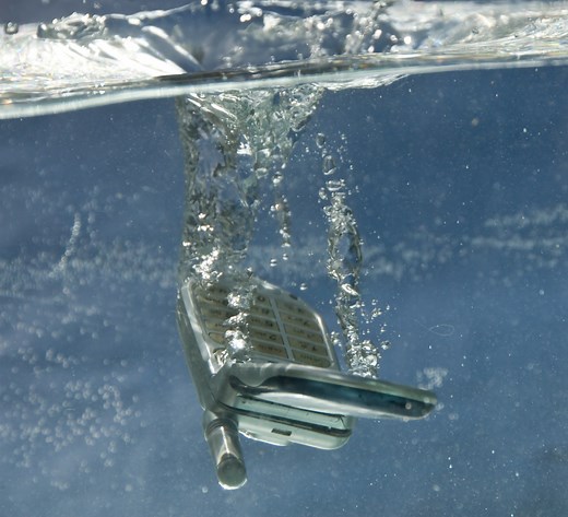 The VICE Guide to Social Media Use After a Break-Up