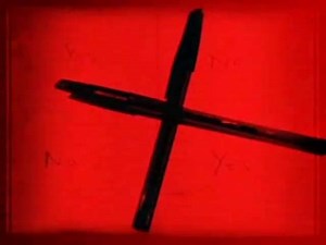 14K views · 217 reactions | #Video Este es un juego diabólico practicado con lápiz y papel, conocido como Charlie-Charlie, jóvenes de todo el mundo subieron vídeos a Internet asegurando conversar con seres de otro mundo. | Código 21 | Facebook