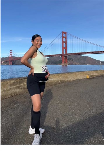 THAT PREGNANT GIRL! 🤰🏻✨ #runner #pregnant #pregnancy #pregnancyjourney #coachmichellehong