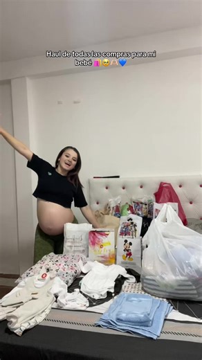Haul de las compras para mi bebé que está en mi pancita de 8 meses 😍❤️❤️ Te amooo hijo de mi vida 🦋💙#paratiiiiiiiiiiiiiiiiiiiiiiiiiiiiiii #viraltiktok