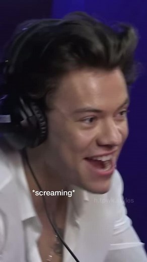 Harry Styles Interviews and Talks About Taylor Swift