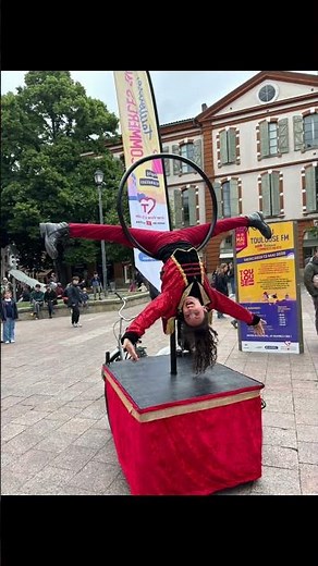 Parade de Cirque #show #parade #spectacle