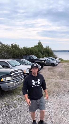 Garage build! Part 1! Winter is coming! #garagebuilt #supercar #mechanic #flippingcars #cumminsdiesel #garage #diyprojects | The Islander