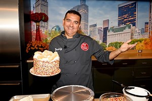 'Cake Boss' Buddy Valastro's Most Astounding Christmas Cakes