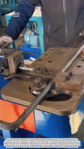 Semi-automatic hydraulic bending machine