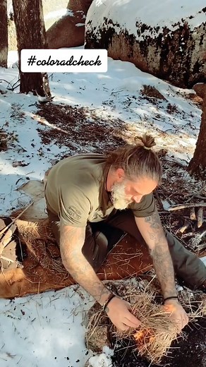 Friction Fire #BestThingSince #firehunk #makefire #frictionfire #survival #bushcraft #primitiveskills #fire #onfire #heatchallenge #coloradocheck | Paleo Tracks Survival
