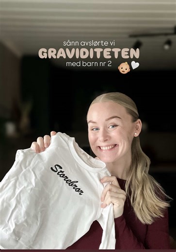 Aner ikke hva som skjedde med kvaliteten her - sykt irriterende!! Men dette er hvordan vi delte graviditeten denne gangen med barn nr 2🤎 hvordan delte du din graviditet?🤰🏼 #gravid #baby2026 #graviditet #mammalivet #norsktiktok