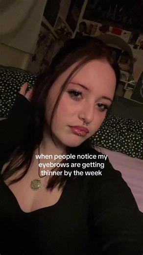 Dealing with Thinning Eyebrows: Tips and Tricks