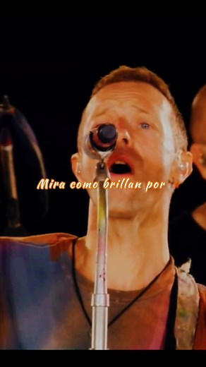 Yellow (Live At River Plate) Con esta canción le decimos adiós al mes del amor. #coldplay #yellow #coldplaylive #coldplayconcert #love #liveatriverplate #musicofthespheresworldtour #argentina #buenosaires #bolivia #santacruzdelasierra #brasil #saopaulo #riodejaneiro #chile #peru #colombia #mexico #europe #españa #portugal #italy