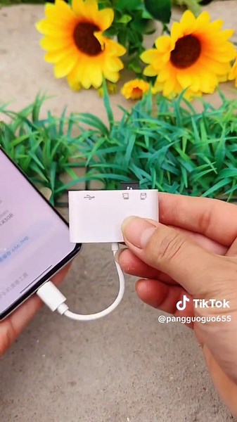 #三合一读卡器 #读卡器手机通用 #手机内存U盘转换器 #多功能U盘内存卡合一