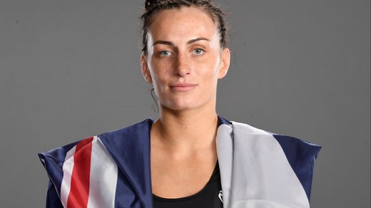 UFC Star Casey O'Neill Stuns At UFC 286 Weigh-Ins