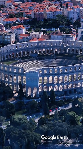 43K views · 2.5K reactions | Arena de Pula Croácia #croacia #arena #viagem #historia #engenharia #arquitetura #curiosidades | Fatos Curiosos | Facebook