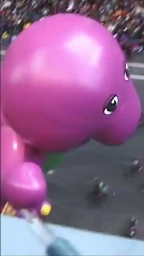 Barney died in the 1997 macys thanksgiving parade